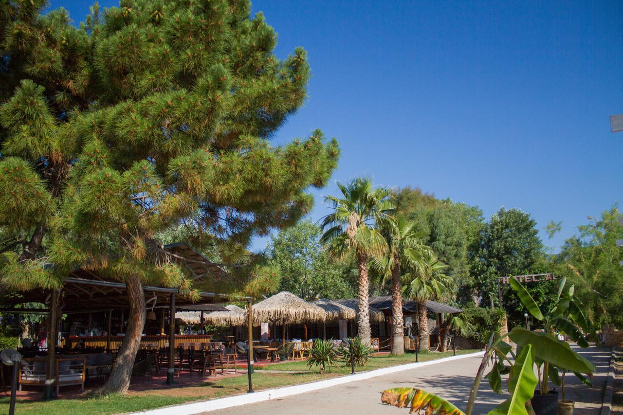 Hotel Hellas Epidaurus Eksteriør billede