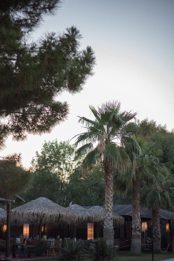 Hotel Hellas Epidaurus Eksteriør billede